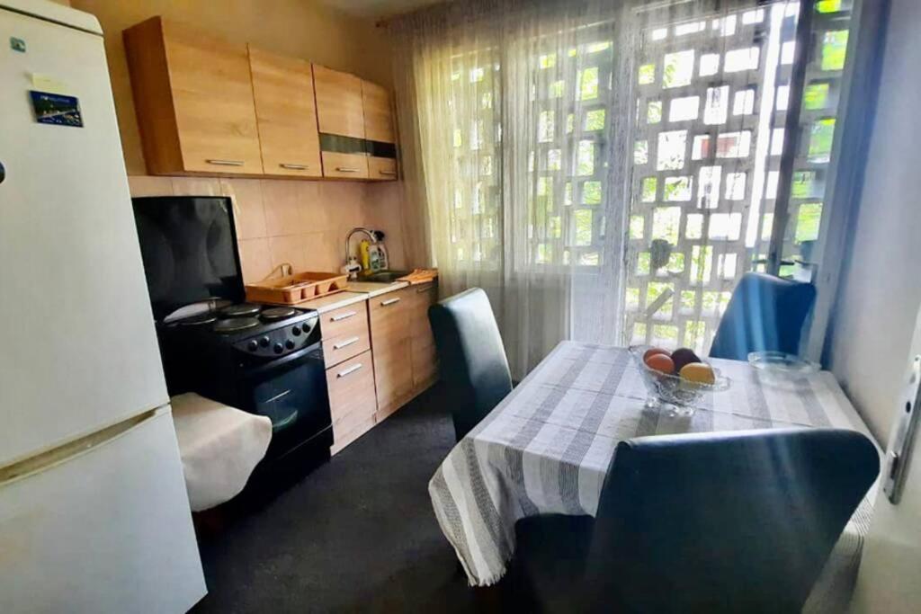 Cute, Spacious Apt In The Heart Of The Old Town Podgorica Esterno foto