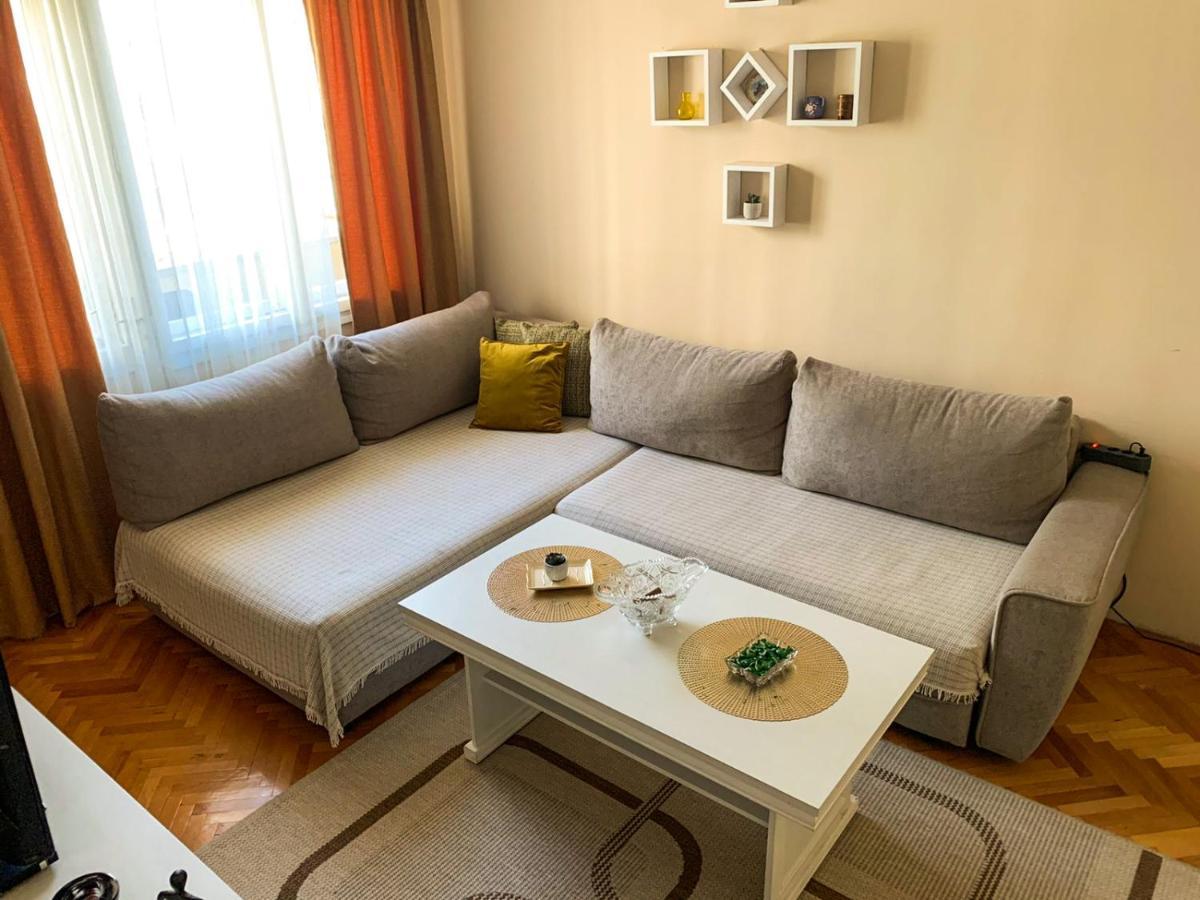 Cute, Spacious Apt In The Heart Of The Old Town Podgorica Esterno foto